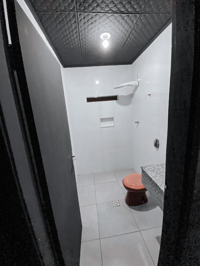 Light Motel Гуарульос Екстериор снимка