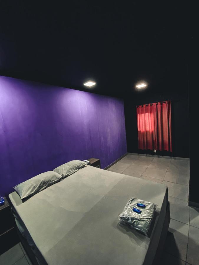 Light Motel Гуарульос Екстериор снимка